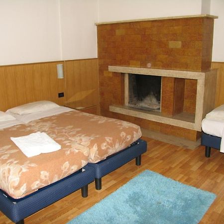 Hotel Oasi Тренто Экстерьер фото